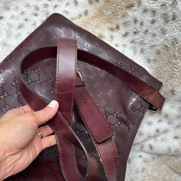 Gucci Coated GG canvas Burgundy Messenger Bag - Picture 7 of 15